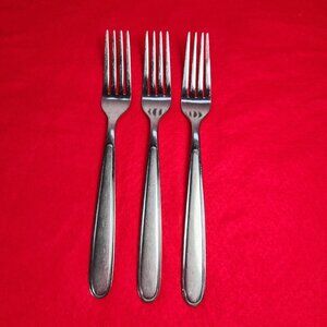Oneida Forks Peninsula Castle Jordan Laura Pattern 7 7/8" Set of 3